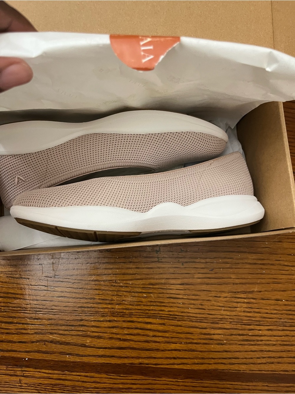 AEROSOLES Slip-On Knit Sneakers in Blush Pink